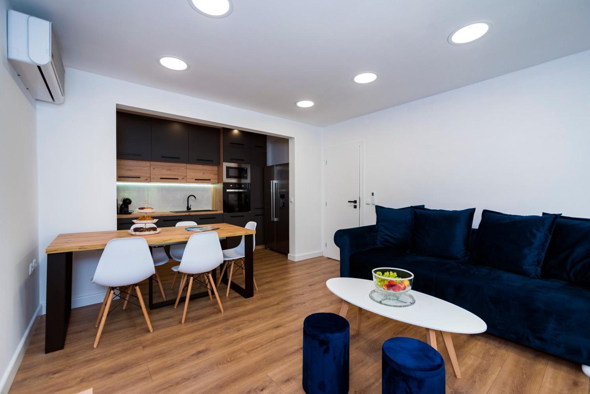 M&M Pelivan Apartments Солин Экстерьер фото